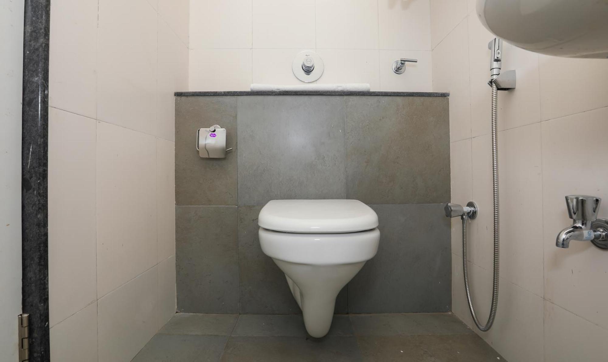 Treebo Sapphire Studio Nashik Extérieur photo